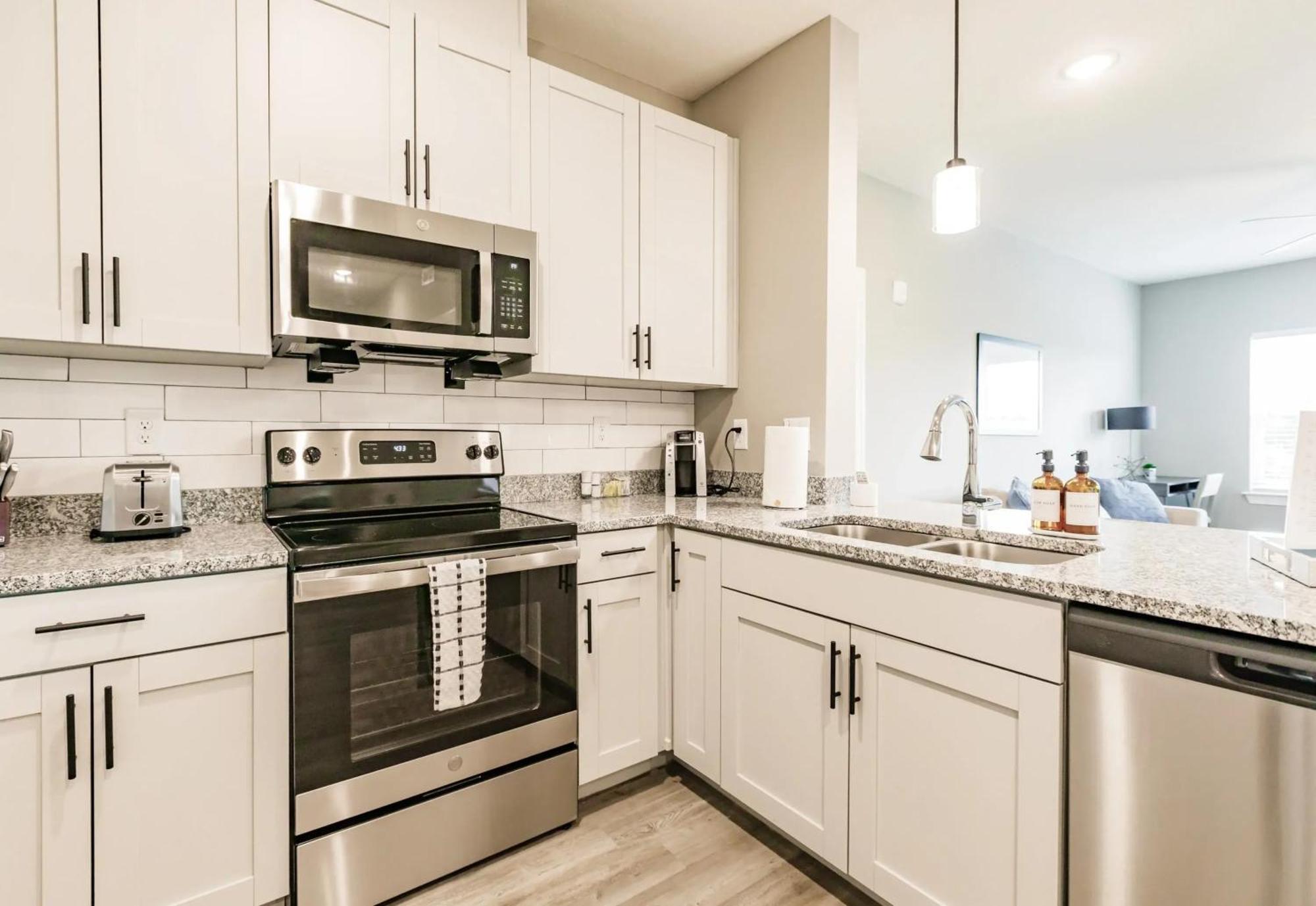 The Vantage Apartments By Barsala Cape Coral Exteriör bild